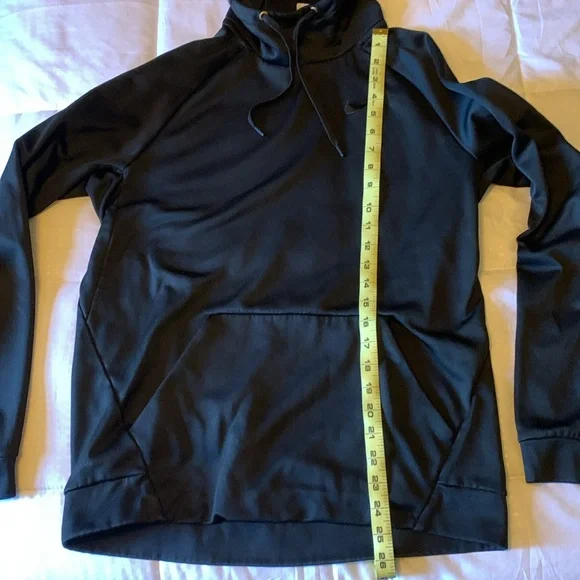 Nike Therma-fit hoodie - Picture 7 of 8